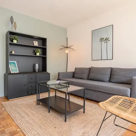 Bright Flat In The Heart Of Vieux Lille. *
