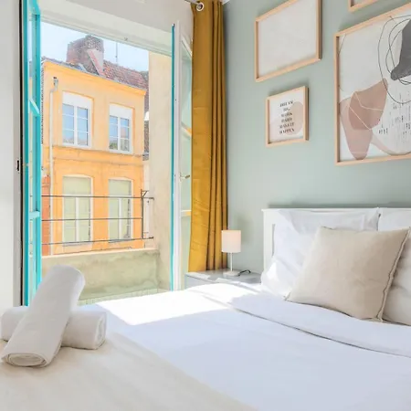 Apartmán Bright Flat In The Heart Of Vieux Lille. Lille