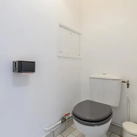 Bright Flat In The Heart Of Vieux Lille. Appartamento