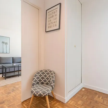 Bright Flat In The Heart Of Vieux Lille. Appartamento