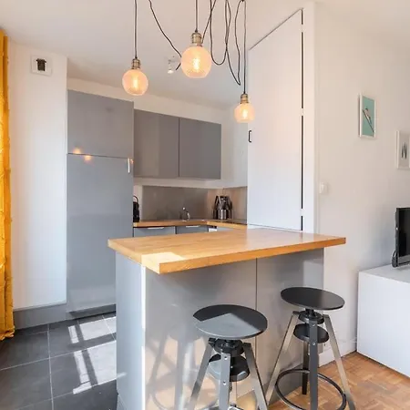 Bright Flat In The Heart Of Vieux Lille. Appartamento *