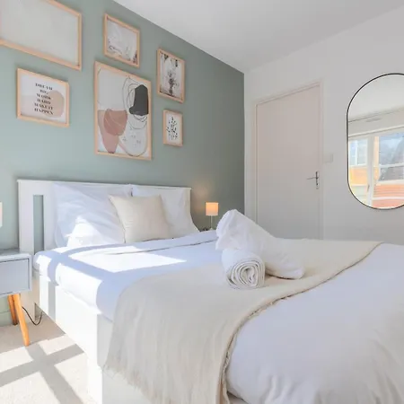Bright Flat In The Heart Of Vieux Lille. Appartamento